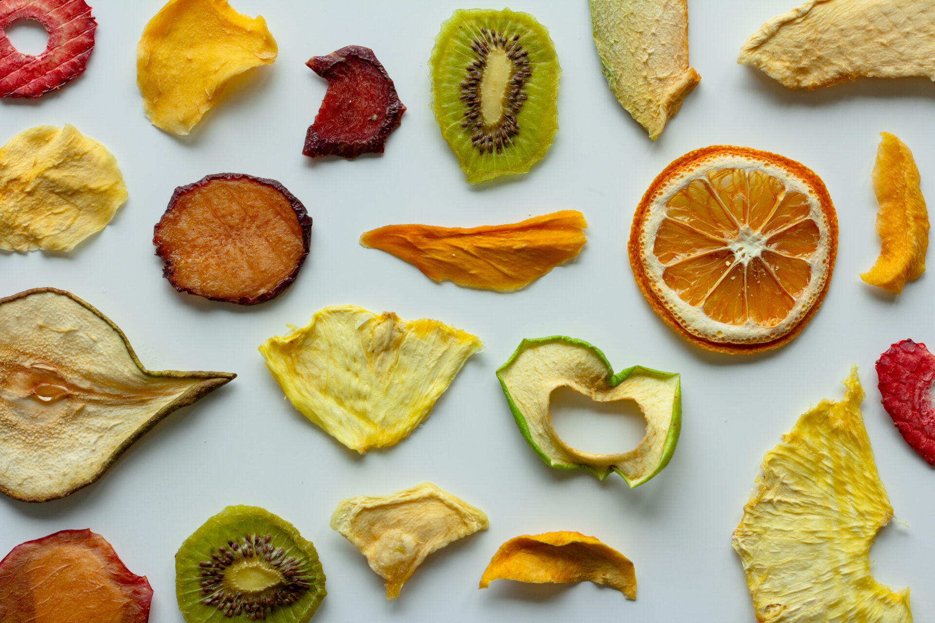 Vibrant and delicious freeze-dried fruit, retaining its natural color and taste.