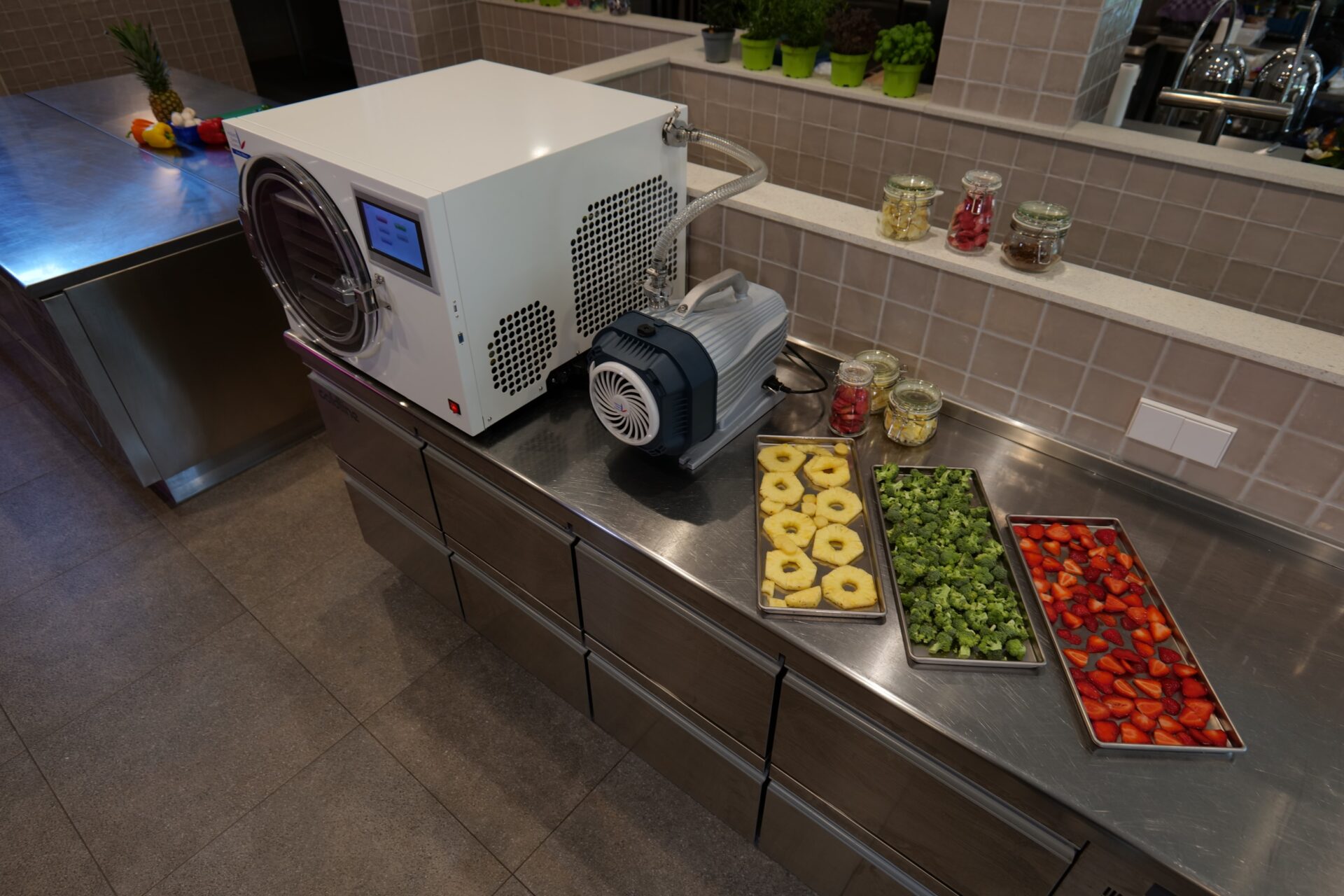 Prototypprodukte mit realen, geretteten Bächen